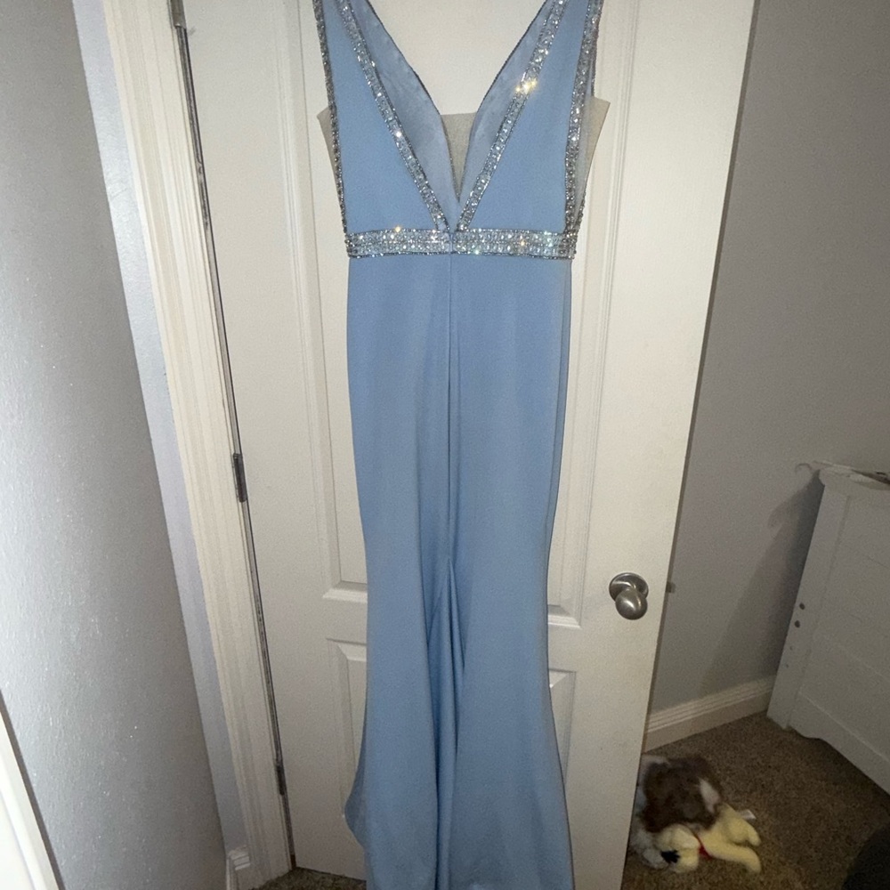 Elegant Blue Sleeveless Dress